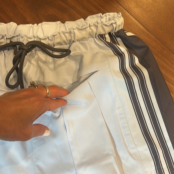 NWOT track pants - Picture 2 of 5